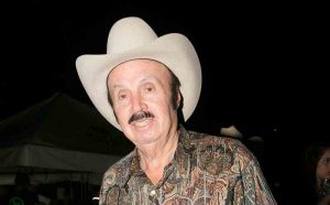 CHUCHO-CISNEROS-COLUMN-SERVANDO-CANO