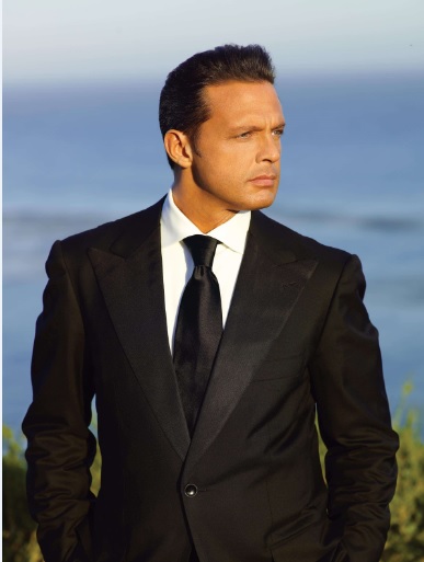 11 LUIS MIGUEL