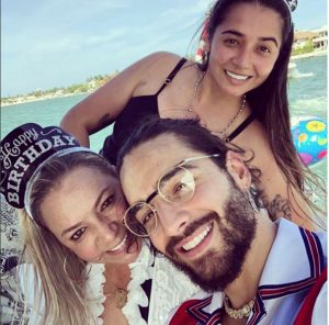 MALUMA FESTEJA POR LO ALTO EL CUMPLEAÑOS DE SU MAMÁ 0