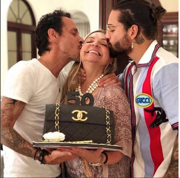 MALUMA FESTEJA POR LO ALTO EL CUMPLEAÑOS DE SU MAMÁ