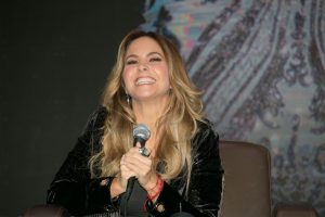 LUCERO CONFIESA ESTAR ENAMORADA Y FELIZ 0