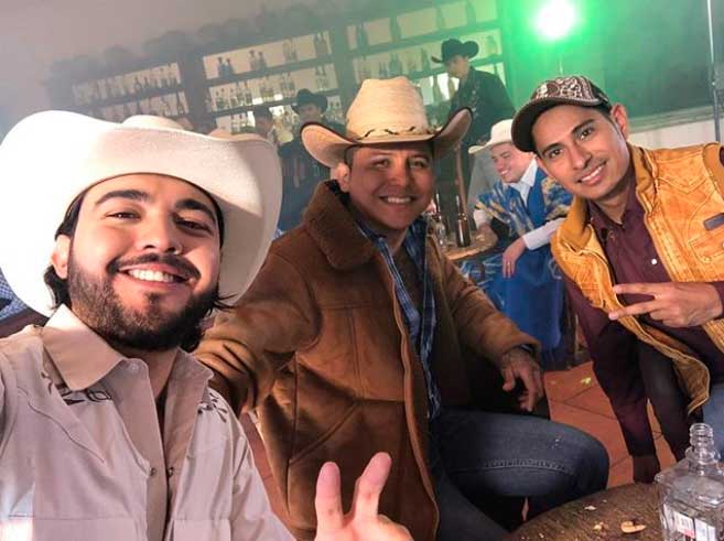 EDWIN LUNA Y LA TRAKALOSA GRABAN NUEVO VIDEO