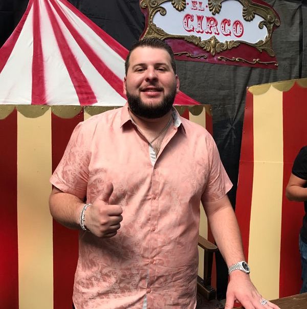 “El medio de la música es un circo” El fantasma