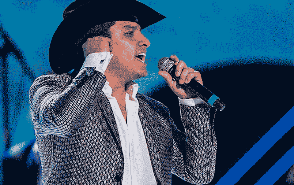 Julión Álvarez confirmaría el sexo de su bebé