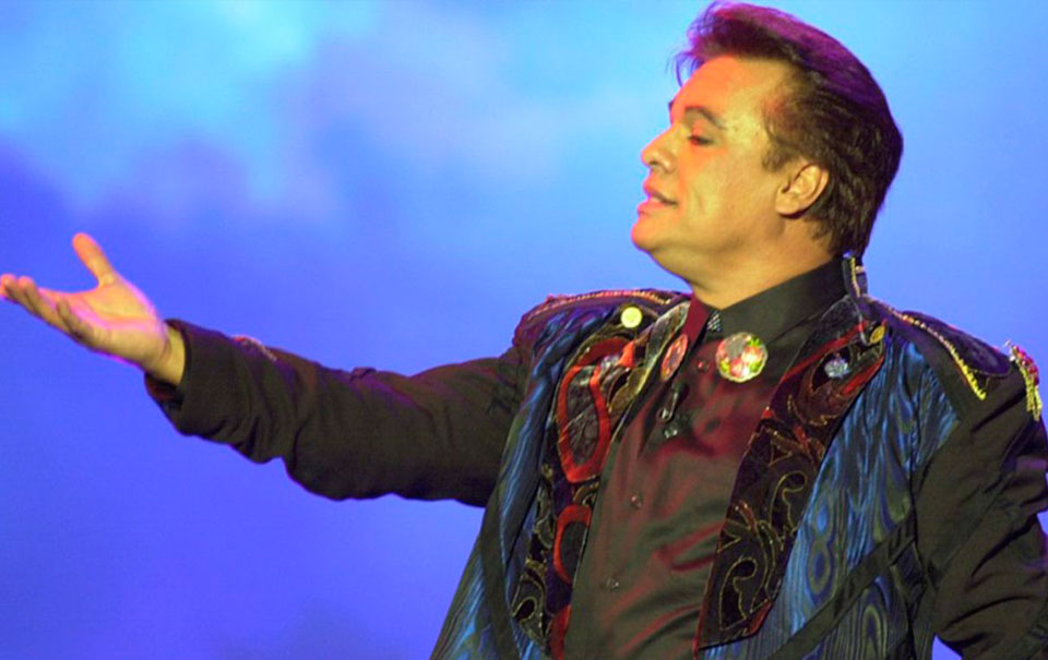 Joaquín Muñoz confirma la muerte de Juan Gabriel