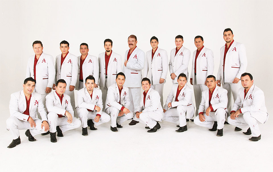 Las 10 canciones viejitas más chidas de La Arrolladora Banda El Limón