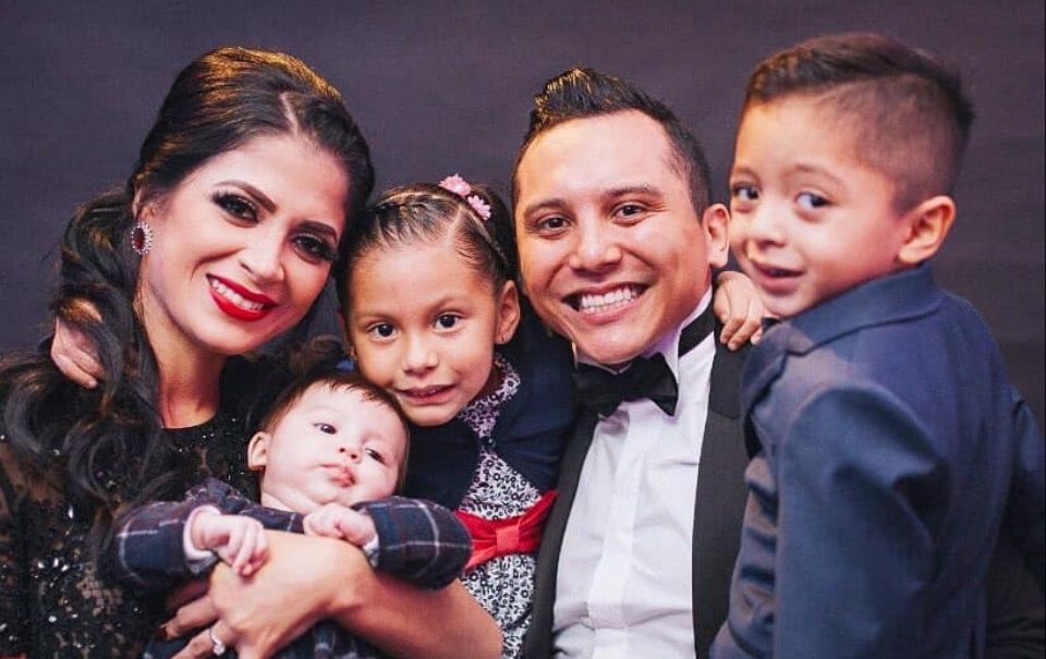 Así es Edwin Luna como padre de familia