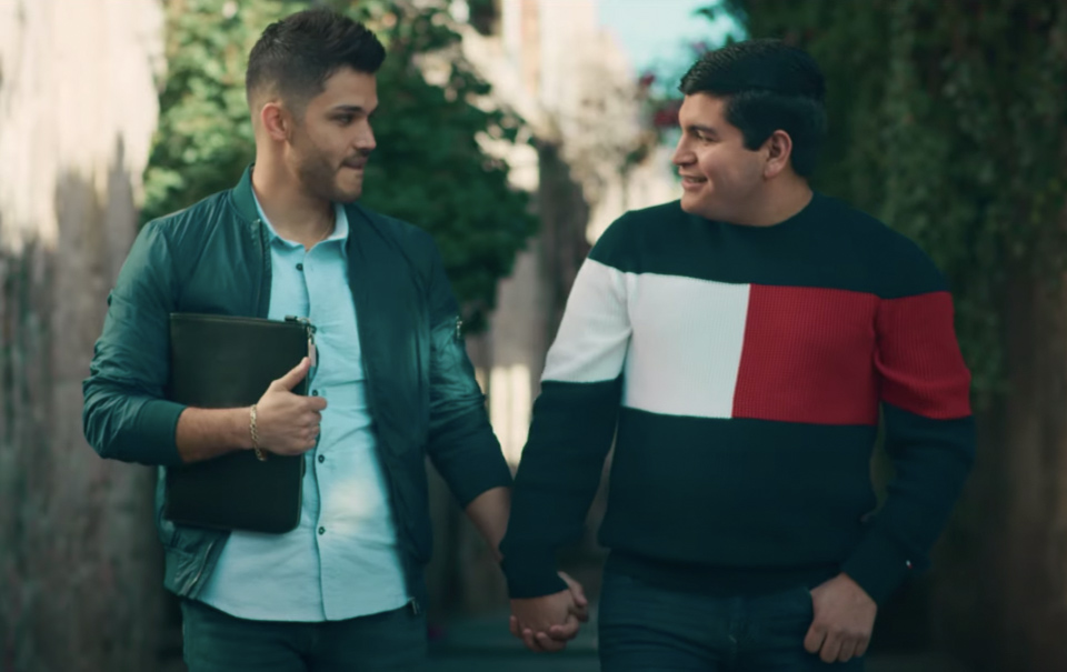 Por primera vez, una historia Gay en un video Grupero