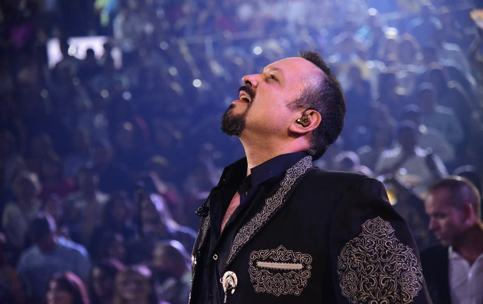 Pepe Aguilar sorprendió a los fans, cantando en inglés