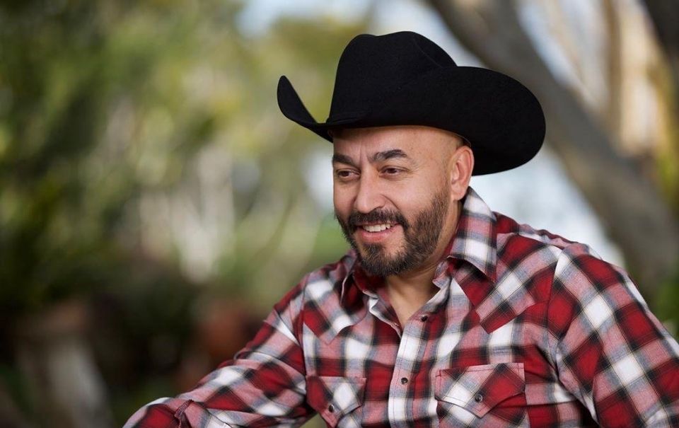 Lupillo Rivera llevará su música gratis a los trabajadores del campo