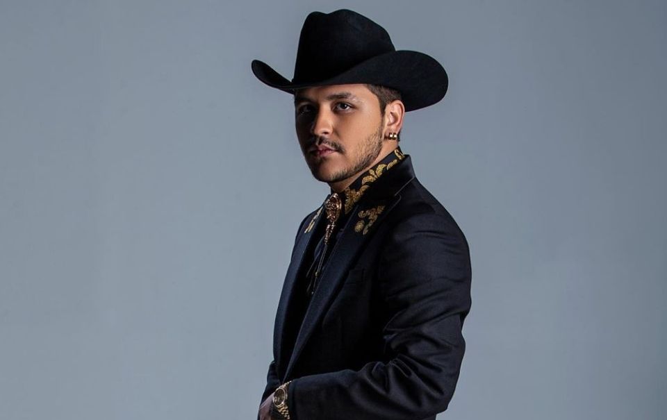 Christian Nodal es el número 1 en Billboard