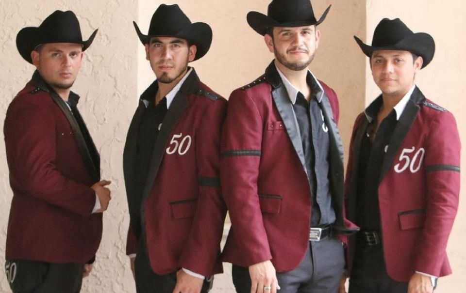 Calibre 50 celebra 15 millones de seguidores en Facebook