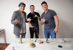 Los Shulos Calderón realizan ritual esotérico para el éxito 0