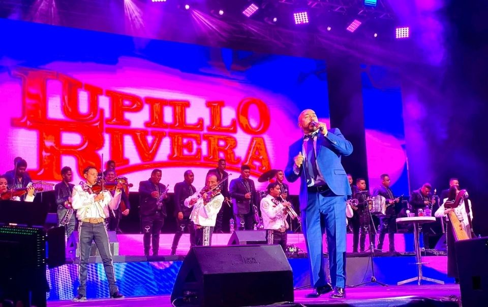 Lupillo Rivera se presentó en la feria de León, Guanajuato