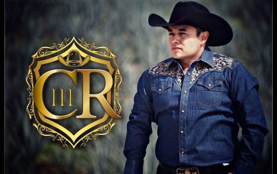 Cornelio Reyna III nos pone a bailar con “Ese Cuentito”