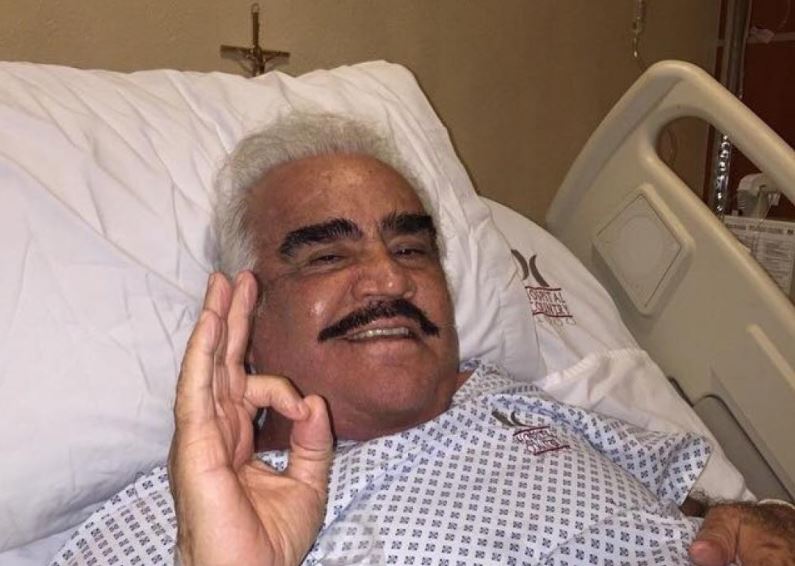 Vicente Fernández en terapia intensiva 0