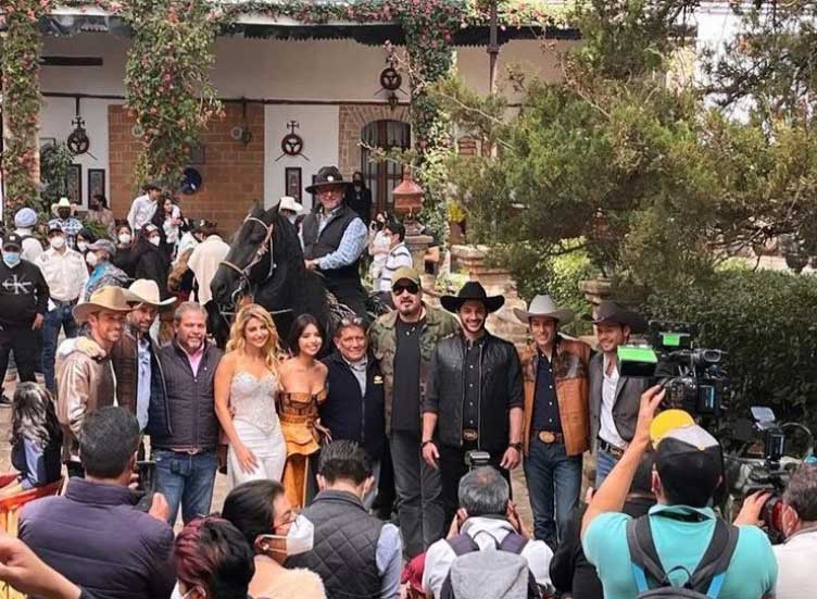 angela-aguilar-telenovelas-pepe-aguilar
