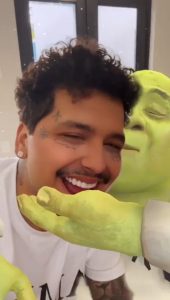 Christian Nodal, Shrek