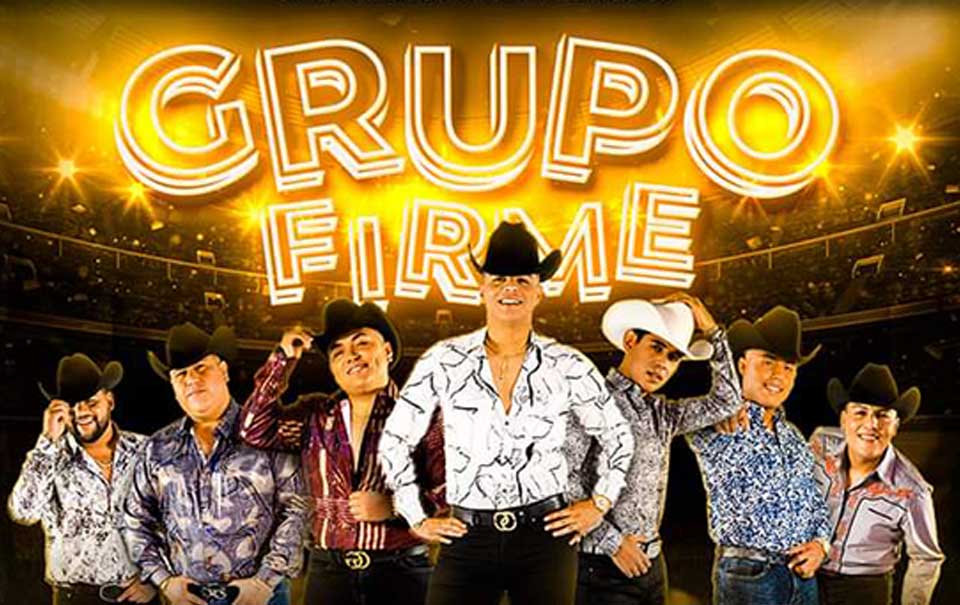 Grupo Firme en el Foro Sol de la CDMX.