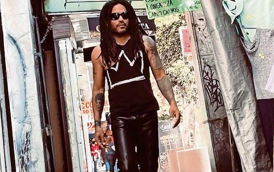 Lenny Kravitz mueve su ‘cuchi, cuchi’ a ritmo de mariachi en la CDMX