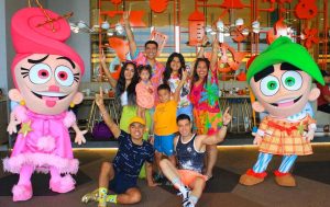 Eduin Caz, familia, Nickelodeon