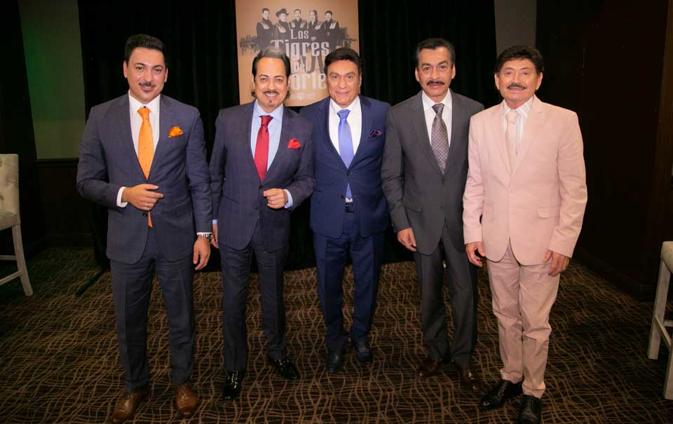 Los Tigres del Norte serán los mensajeros de un fan; harán realidad su canción La Carta