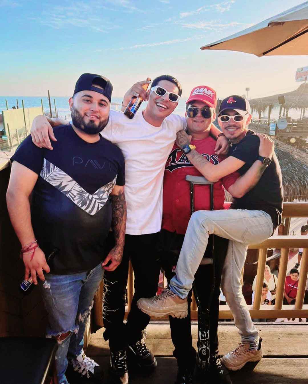 eduin-caz-erick-aragon-playa