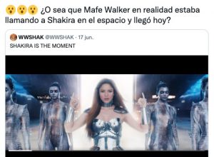 Shakira, meme, alien