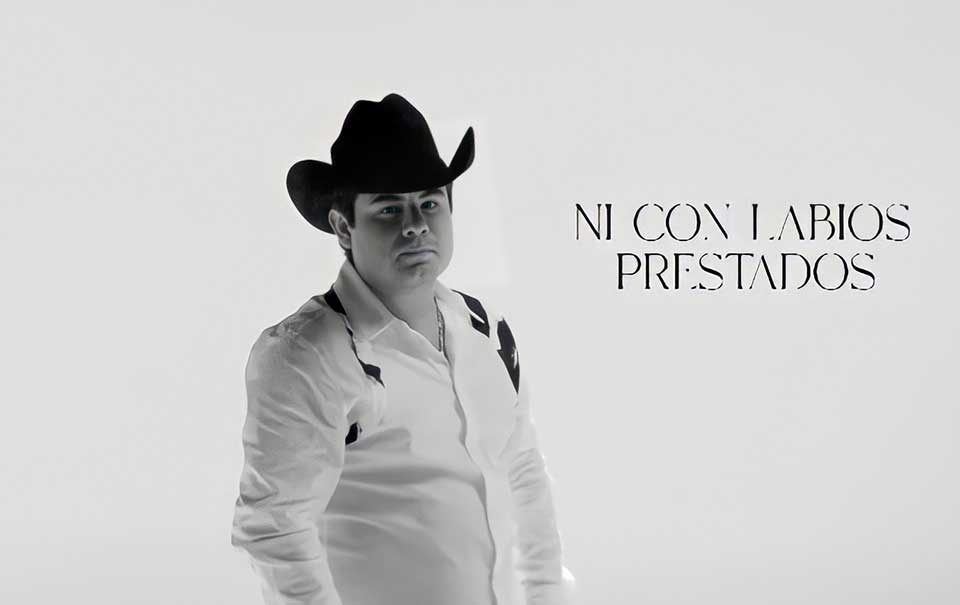 Letra – “Ni Con Labios Prestados” – Alfredo Olivas. Así suena