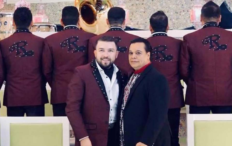 Juan Gabriel, Banda El Recodo, Ya