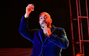 Lupillo Rivera, contra Juan Rivera