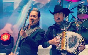 Los Tigres del Norte, 15 de septiembre