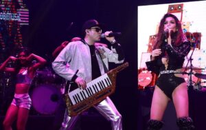 Ximena Sariñana, Remmy Valenzuela, El Bebeto y Elefante en el mismo escenario  1