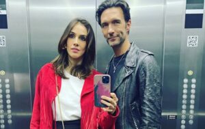 Sandra Echeverría, canción, Leonardo de Lozanne