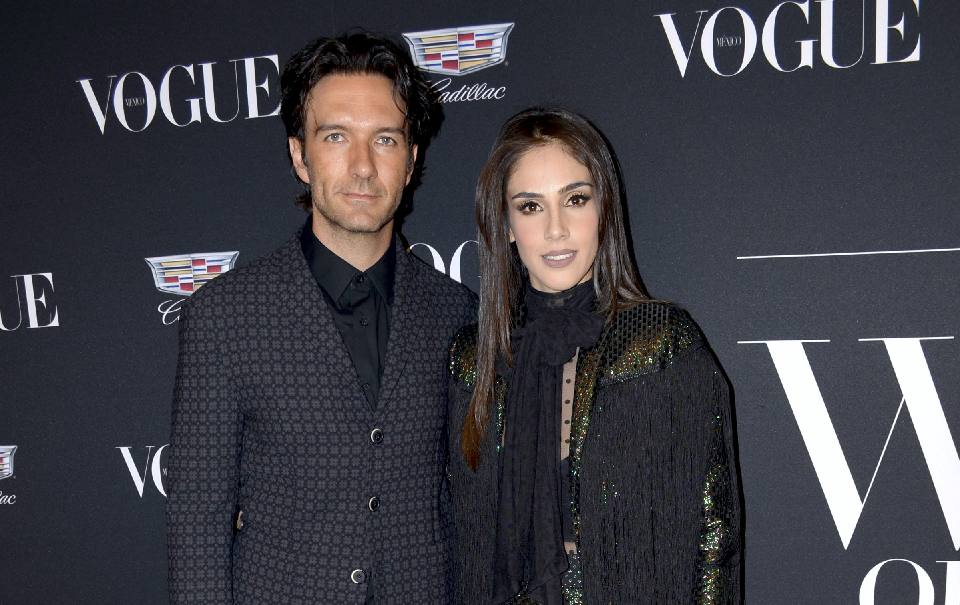 Sandra Echeverría aclara si su nueva canción está dedicada a Leonardo de Lozanne
