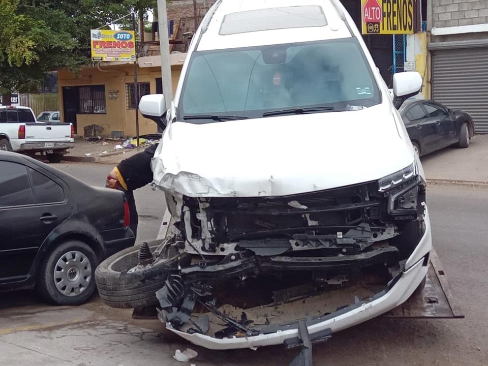 El frente quedó desecho. Foto: Cajeme News