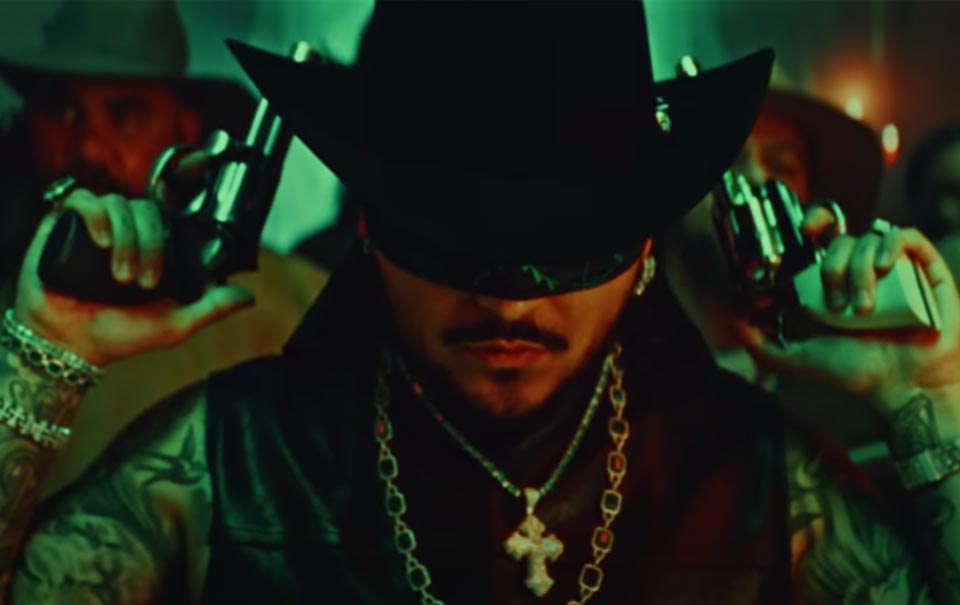 quedate-christian-nodal