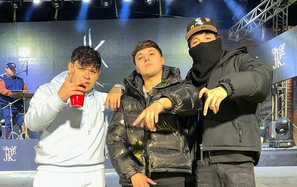 junior-h-peso-pluma-el-azul