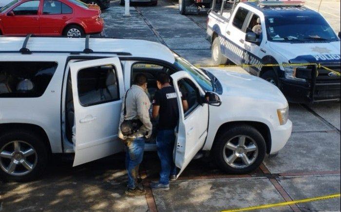 Balearon camioneta Fuerza Regida