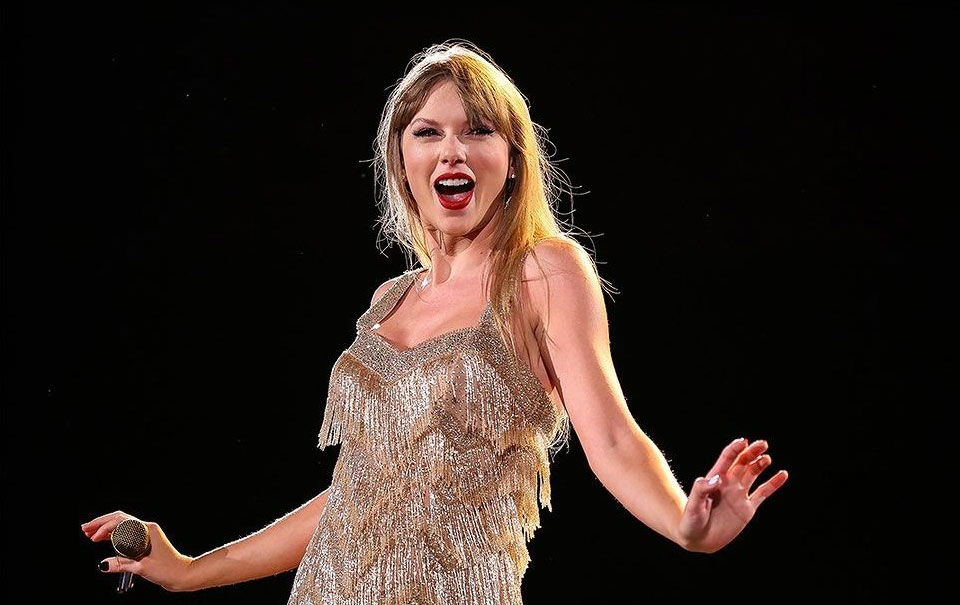 Así suena Shake it Off de Taylor Swift en cumbia norteña