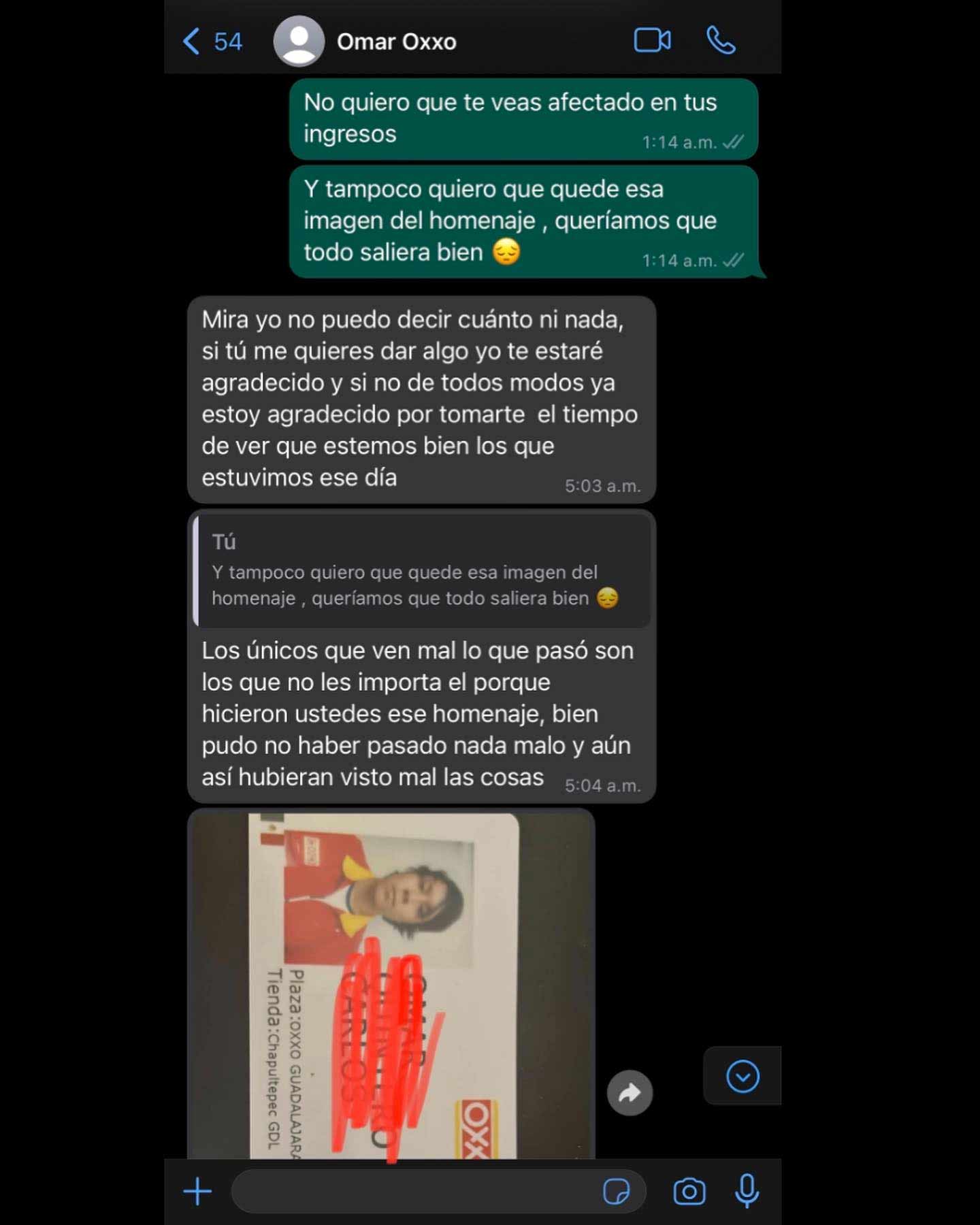 c-kan-viajando-en-una-nube