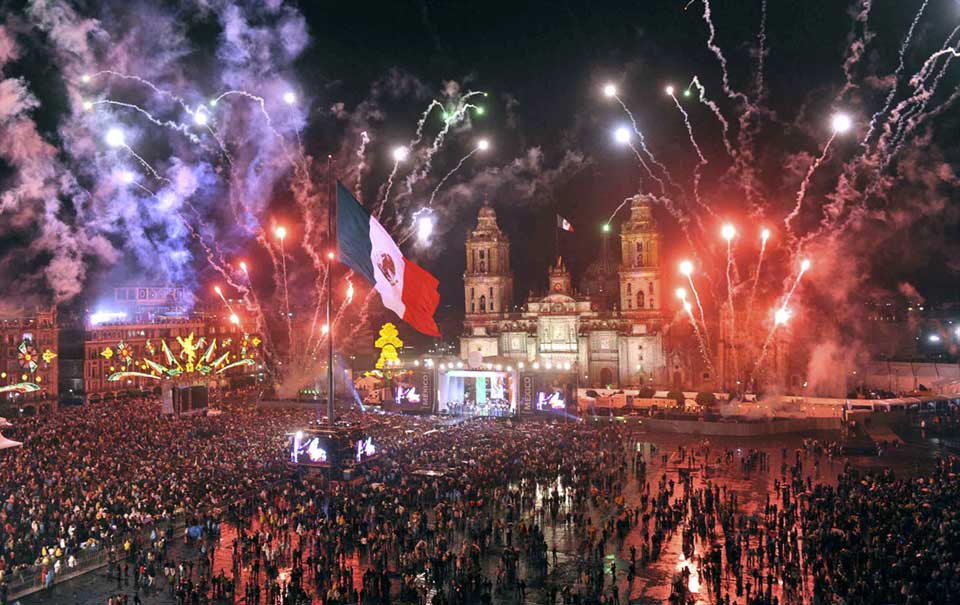 Fiestas mexicanas zócalo