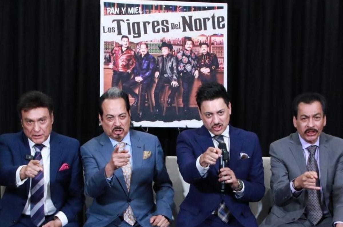 Los Tigres del Norte, Peso Pluma