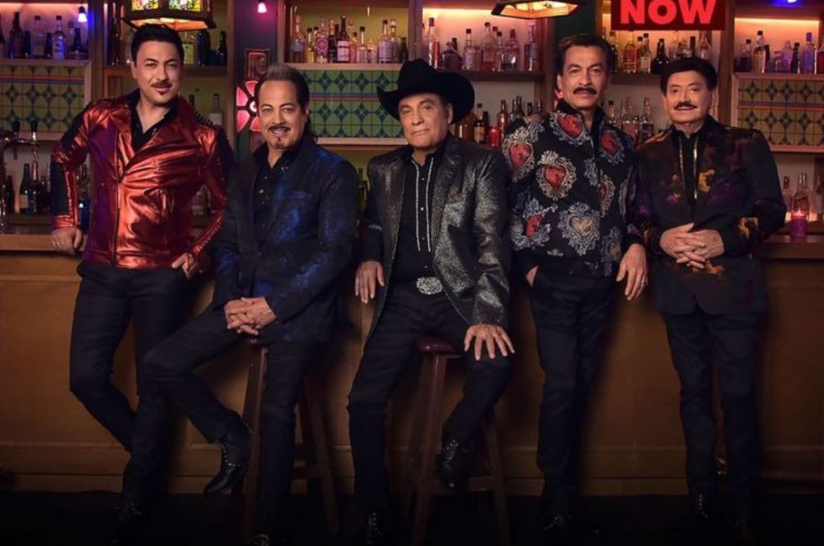 Los Tigres del Norte, Peso Pluma