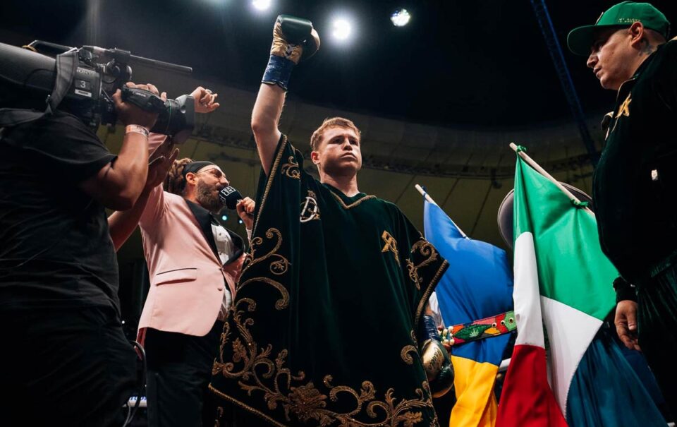 ¿Quién cantará el Himno Nacional en la pelea del Canelo?