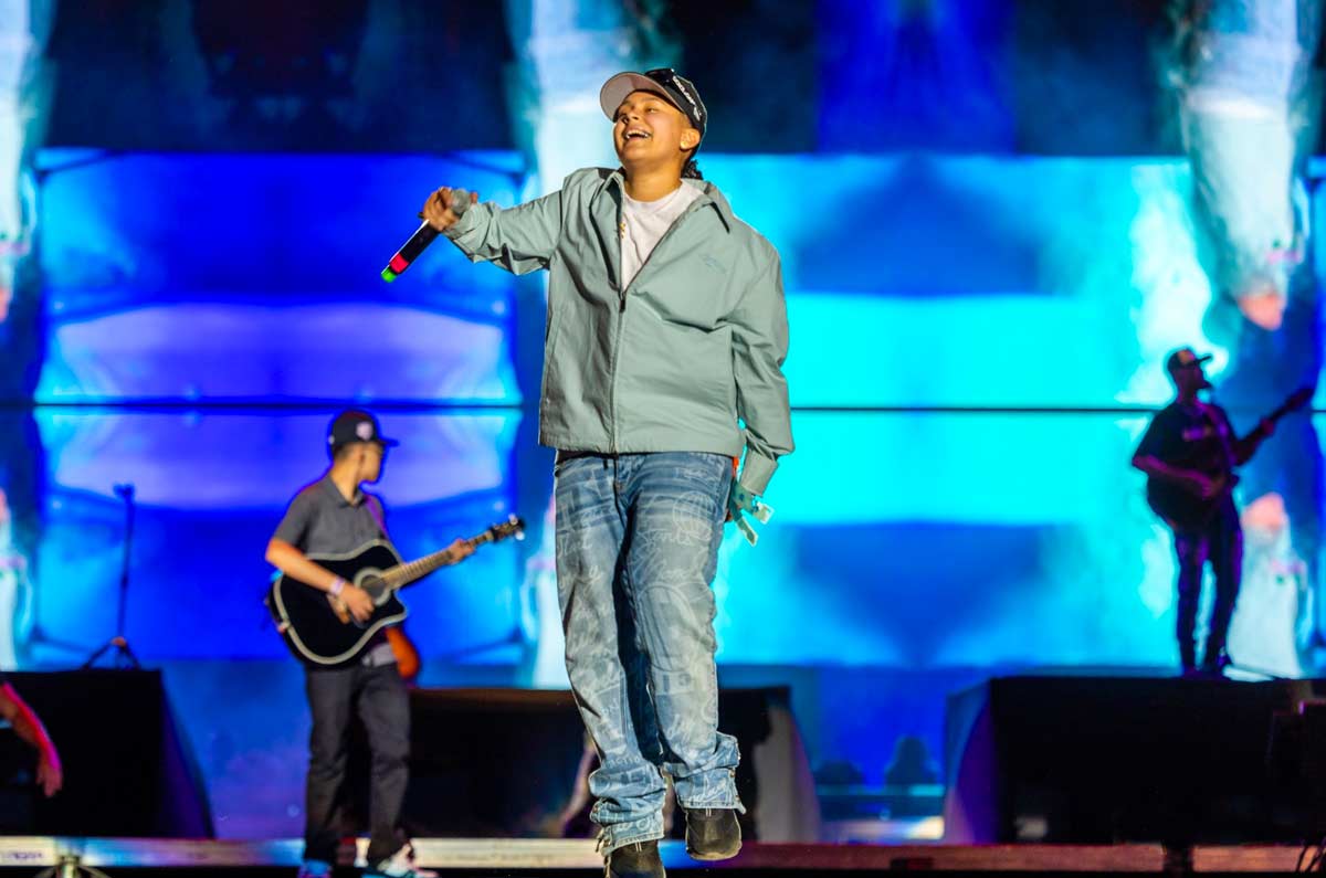 yahritza-y-su-esencia-arre