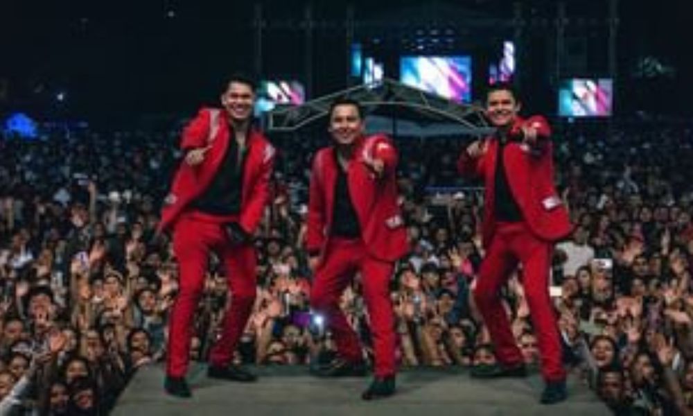 vocalistas-actuales-de-la-banda