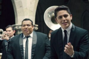 banda-los-sebastianes-interpretes-de-la-cancion-a-traves-del-vaso