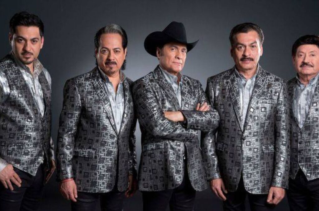 Los Tigres del Norte, Un Día a la Vez