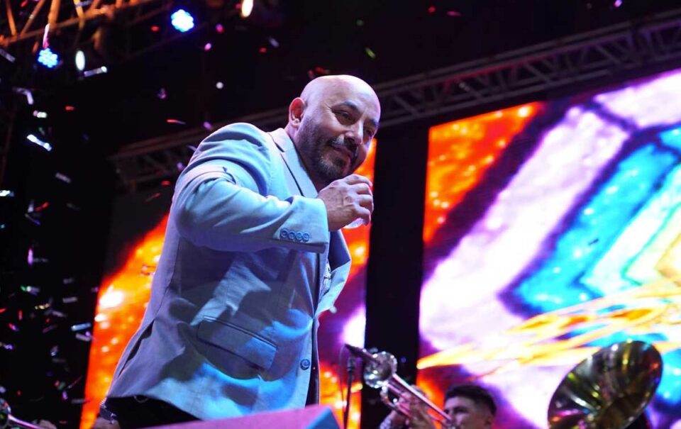 Lupillo Rivera lanza advertencia para La Casa de Los Famosos